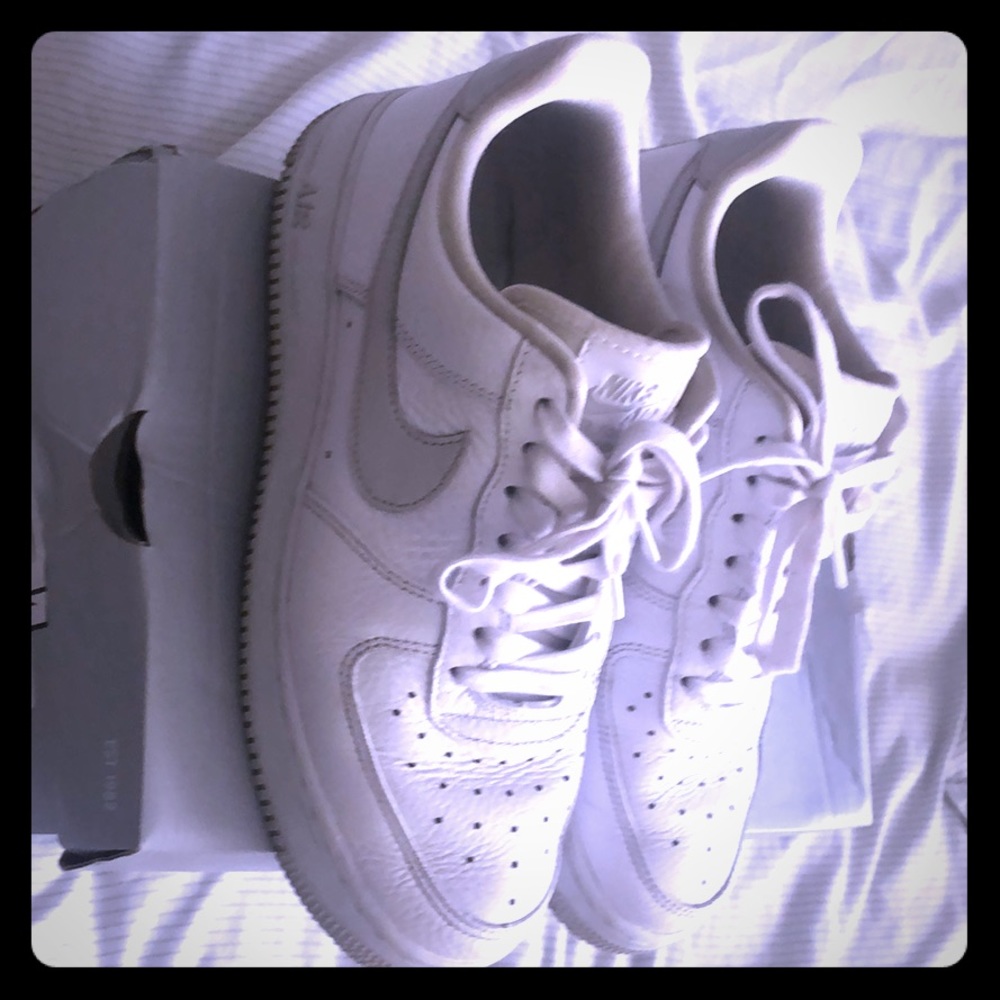 Used Nike Air Force 1 SE white/grey size 8.5